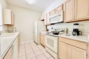 13500 Turtle Marsh Loop, Orlando, FL 32837 - Photo 3