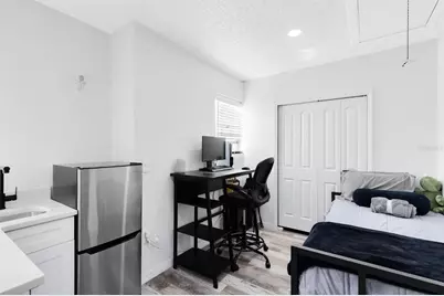 106 Edgewater Drive, Saint Cloud, FL 34769 - Photo 5