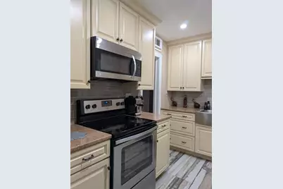 2408 Decottes Avenue, Sanford, FL 32771 - Photo 9