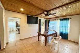 5925 Dahlia Dr, Orlando, FL 32807 - Photo 7