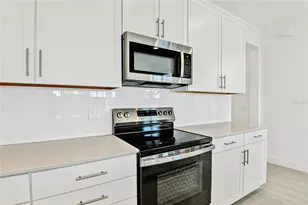 1693 Crooked Crk St, Saint Cloud, FL 34772 - Photo 5