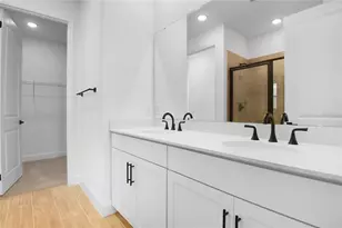 1663 Crooked Crk St, Saint Cloud, FL 34772 - Photo 11