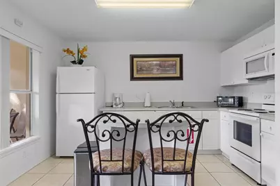 2896 Club Cortile Circle, Kissimmee, FL 34746 - Photo 13