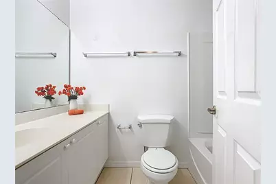 2760 Club Cortile Circle, Kissimmee, FL 34746 - Photo 33