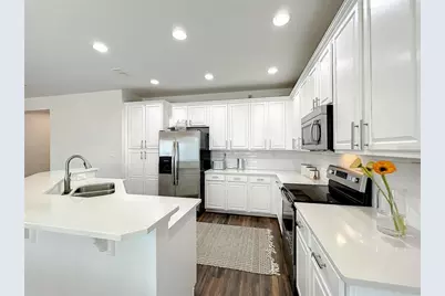 10427 Belfry Circle, Orlando, FL 32832 - Photo 13