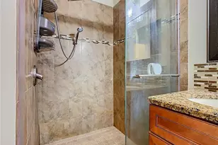 909 1/2 Valentina Dr, Dundee, FL 33838 - Photo 35