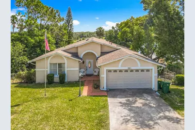 909 1/2 Valentina Drive, Dundee, FL 33838 - Photo 1