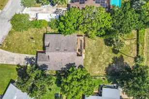 909 1/2 Valentina Dr, Dundee, FL 33838 - Photo 51