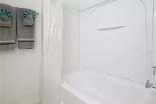 2810 Club Cortile Cir, Kissimmee, FL 34746 - Photo 35