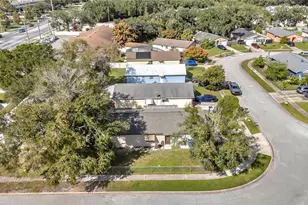 1305 Mill Creek Pl, Kissimmee, FL 34744 - Photo 23