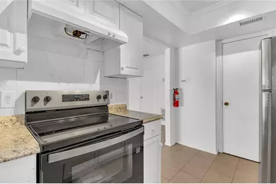 1305 Mill Creek Place, Kissimmee, FL 34744 - Photo 13