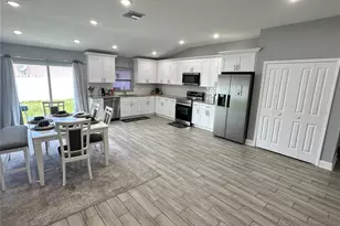 943 Derbyshire Dr, Kissimmee, FL 34758 - Photo 5