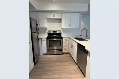 7280 Westpointe Boulevard #823, Orlando, FL 32835 - Photo 13