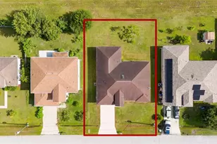 357 Aldershot Ct, Kissimmee, FL 34758 - Photo 9