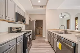 12107 Poppy Field Ln, Orlando, FL 32837 - Photo 9