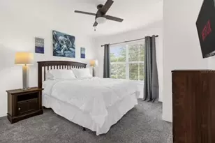 4015 Venetian Bay Dr, Kissimmee, FL 34741 - Photo 11