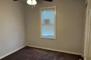 2320 E 12th Ave, Tampa, FL 33605 - Photo 7