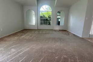 2823 Drifting Lilly Loop, Kissimmee, FL 34747 - Photo 5