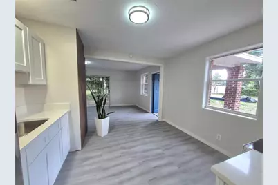 618 Aurora Street, South Daytona, FL 32119 - Photo 5