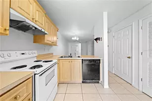 3078 Shingle Creek Ct, Kissimmee, FL 34746 - Photo 11