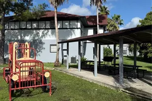 3712 Castle Pines Ln, Orlando, FL 32839 - Photo 17