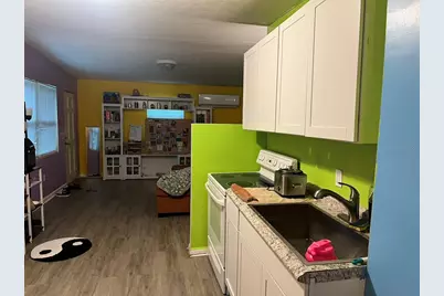 314 Charles Avenue, Orange City, FL 32763 - Photo 9