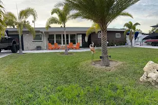 5235 40th St S, Saint Petersburg, FL 33711 - Photo 3