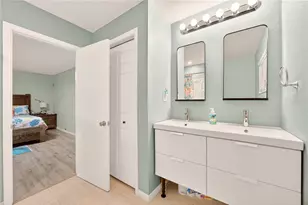 5235 40th St S, Saint Petersburg, FL 33711 - Photo 25