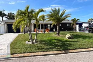 5235 40th St S, Saint Petersburg, FL 33711 - Photo 7