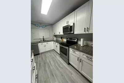 5235 40th Street S, Saint Petersburg, FL 33711 - Photo 17