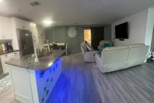 5235 40th St S, Saint Petersburg, FL 33711 - Photo 13