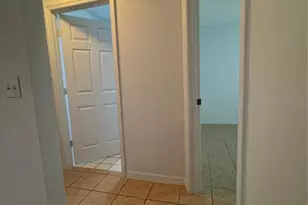 929 Devonshire Way, Lake Wales, FL 33853 - Photo 9