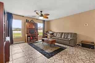 929 Louvre Ct, Kissimmee, FL 34759 - Photo 5