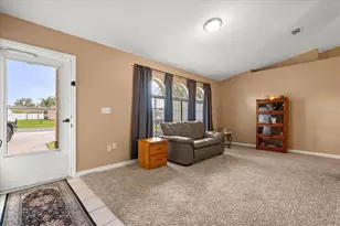 929 Louvre Ct, Kissimmee, FL 34759 - Photo 3