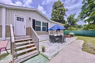 2531 Dawn Heights Dr, Lakeland, FL 33801 - Photo 13