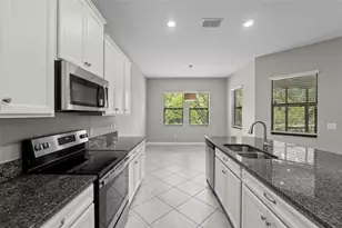 2877 Hillard Dr, Wesley Chapel, FL 33543 - Photo 9