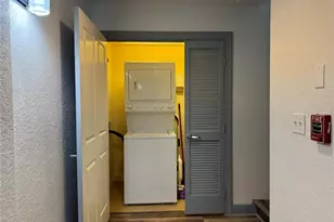 1300 Seven Eagles Ct, Reunion, FL 34747 - Photo 9