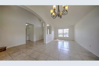 13301 Whisper Bay Drive, Clermont, FL 34711 - Photo 9