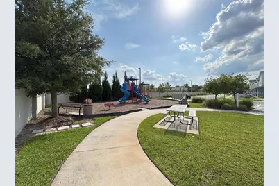 1005 Spring Palms Loop, Orlando, FL 32828 - Photo 17