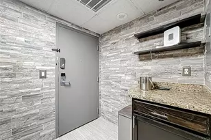 6165 Carrier Dr, Orlando, FL 32819 - Photo 7