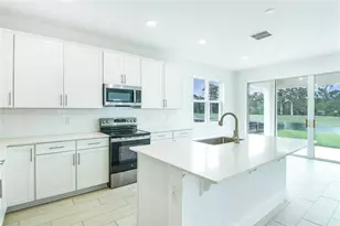 158 Waterstone Loop, Tavares, FL 32778 - Photo 5