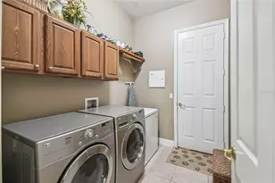 542 Viterra Ct, Kissimmee, FL 34759 - Photo 43