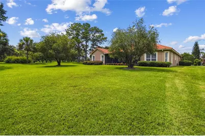 542 Viterra Ct, Kissimmee, FL 34759 - Photo 49