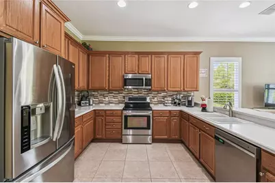 542 Viterra Ct, Kissimmee, FL 34759 - Photo 15