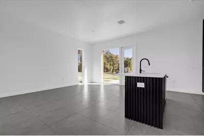 501 Chastain Road, Seffner, FL 33584 - Photo 3