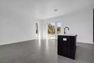 501 Chastain Rd, Seffner, FL 33584 - Photo 3