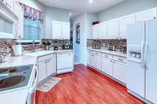 128 Rialto Rd, Kissimmee, FL 34759 - Photo 11