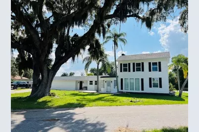 812 Tropical Drive, Bradenton, FL 34208 - Photo 1