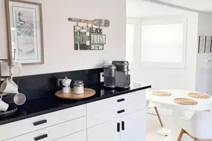 812 Tropical Dr, Bradenton, FL 34208 - Photo 7