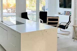 812 Tropical Dr, Bradenton, FL 34208 - Photo 5